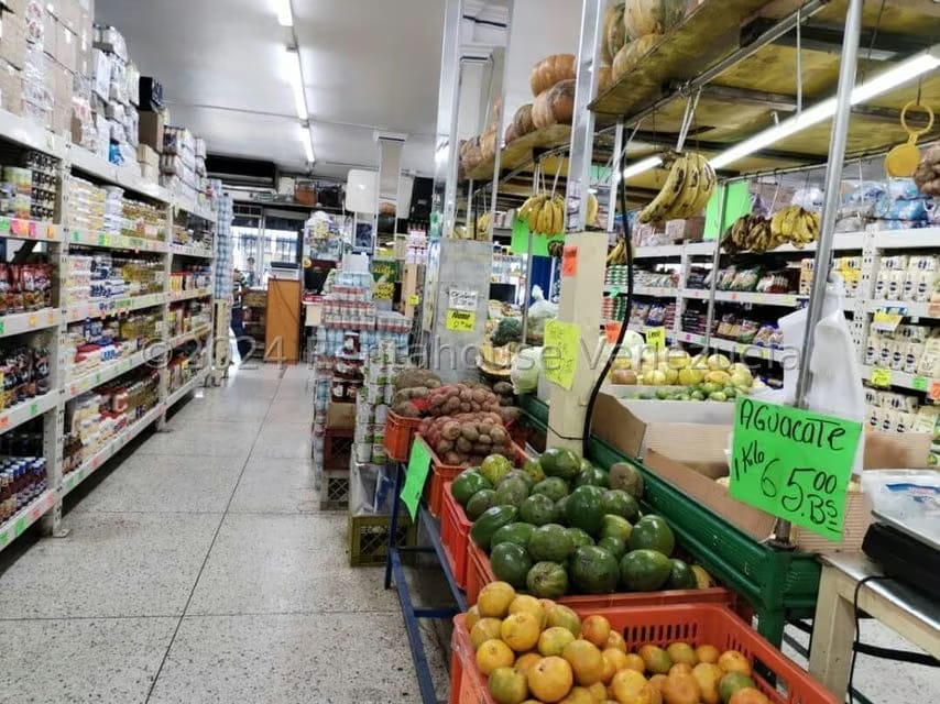 Comercial (Edificio) en Venta en Avenida Bolivar Sur, Carabobo - 6