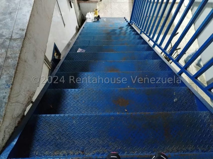 Comercial (Edificio) en Venta en Avenida Bolivar Sur, Carabobo - 52