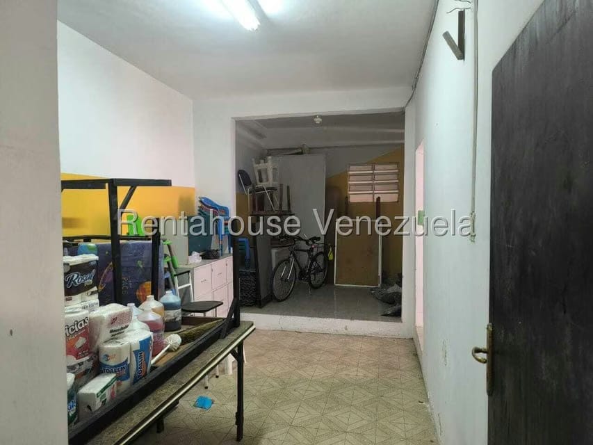 Comercial (Galpon - Deposito) en Alquiler en Las Acacias, Distrito Metropolitano - 2