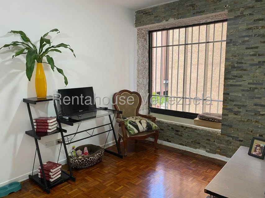 Apartamento (1 Nivel) en Venta en La Urbina, Distrito Metropolitano - 12