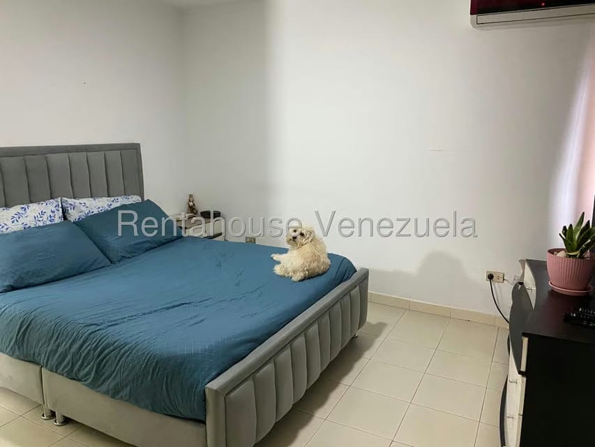 Apartamento (1 Nivel) en Venta en La Urbina, Distrito Metropolitano - 17