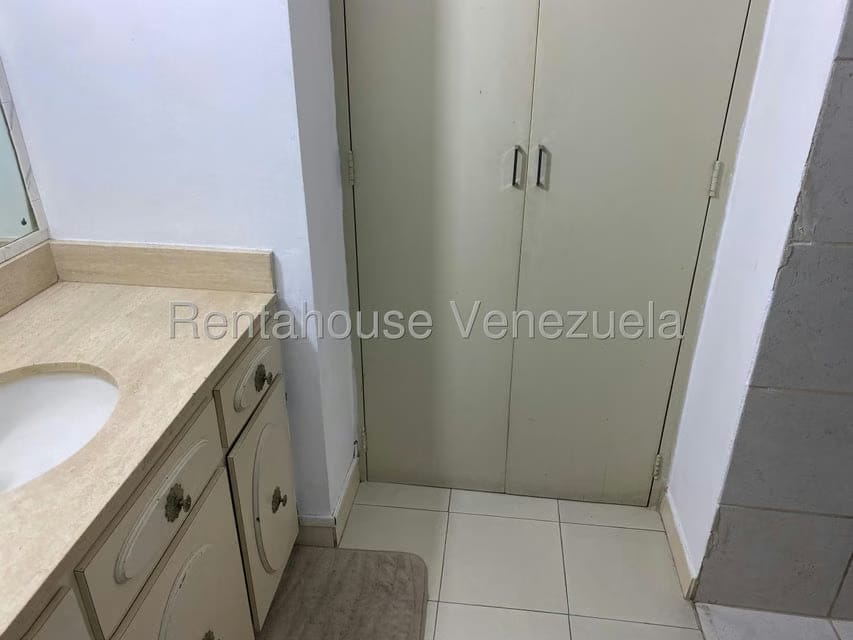 Apartamento (1 Nivel) en Venta en La Urbina, Distrito Metropolitano - 18