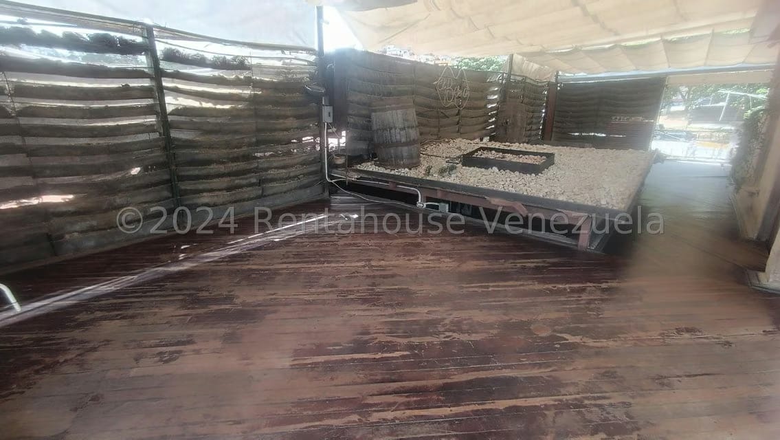 Comercial (Local Comercial) en Alquiler en El Hatillo, Distrito Metropolitano - 3