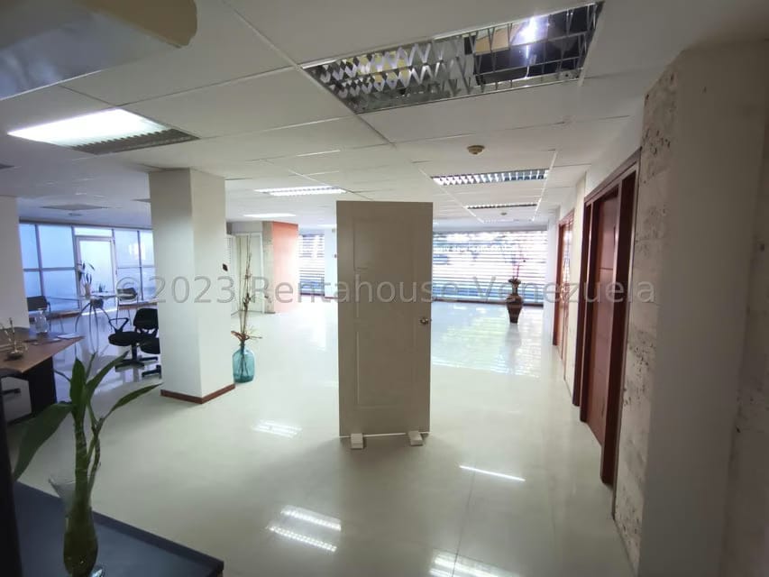 Casa (Duplex) en Venta en El Viñedo, Carabobo - 22