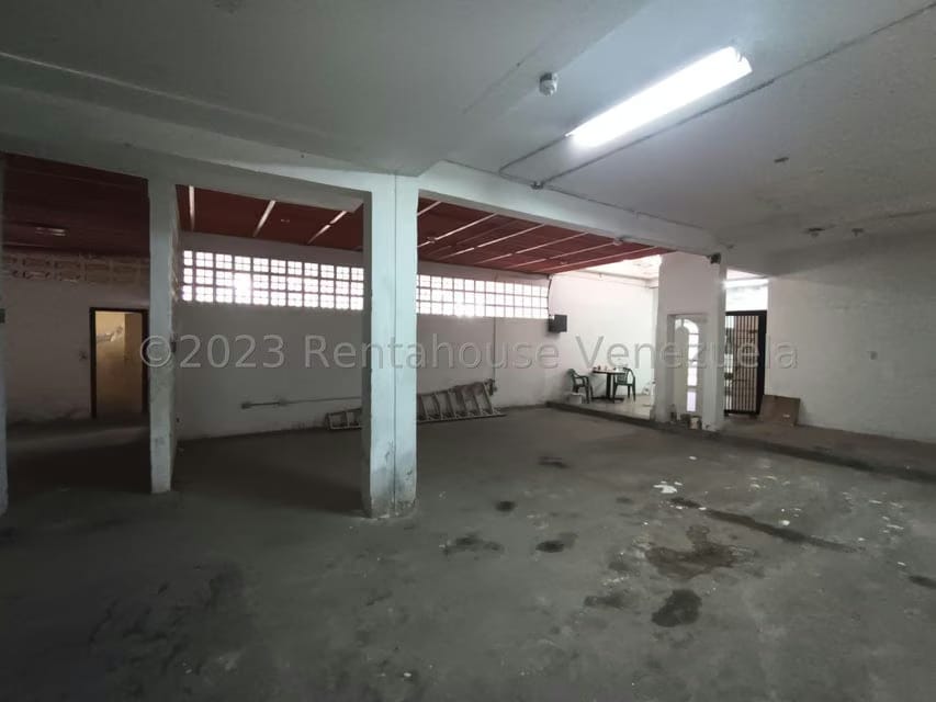 Casa (Duplex) en Venta en El Viñedo, Carabobo - 29