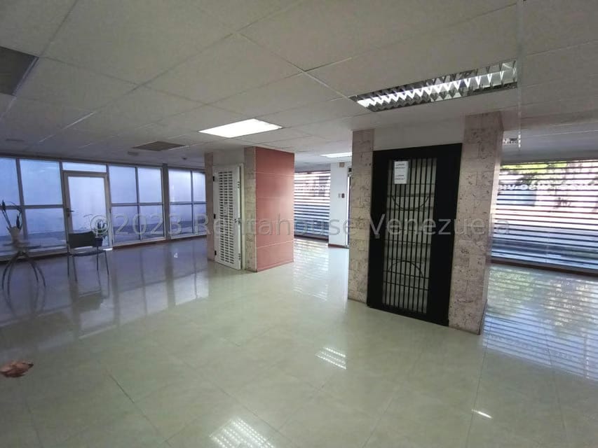 Casa (Duplex) en Venta en El Viñedo, Carabobo - 7