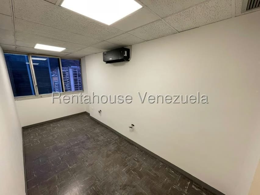 Comercial (Oficina) en Alquiler en Chacao, Distrito Metropolitano - 5