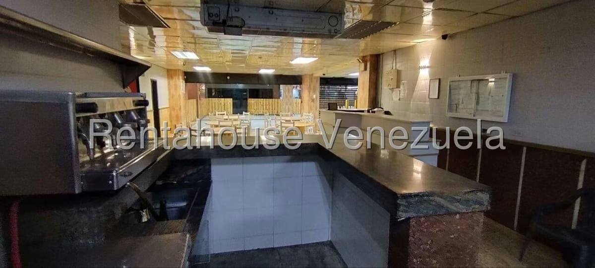 Comercial (Local Comercial) en Venta en La Urbina, Distrito Metropolitano - 11