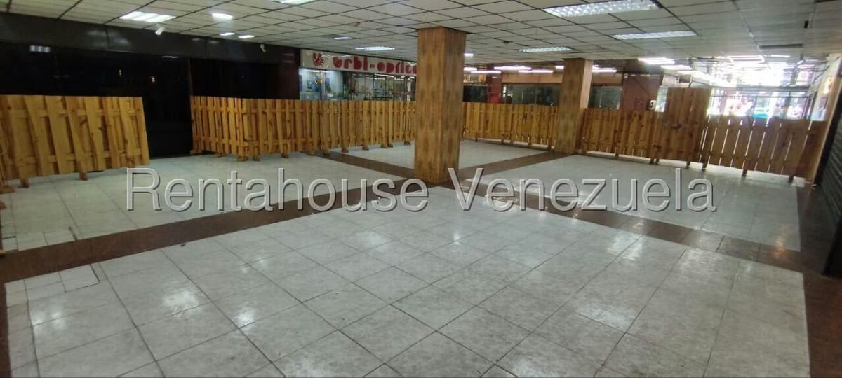 Comercial (Local Comercial) en Venta en La Urbina, Distrito Metropolitano - 4