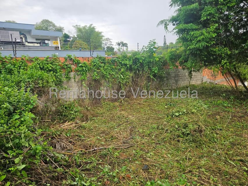Terreno (Residencial) en Venta en Prados del Este, Distrito Metropolitano - 26