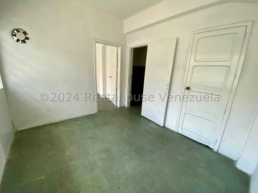 Comercial (Oficina) en Alquiler en Centro, Lara