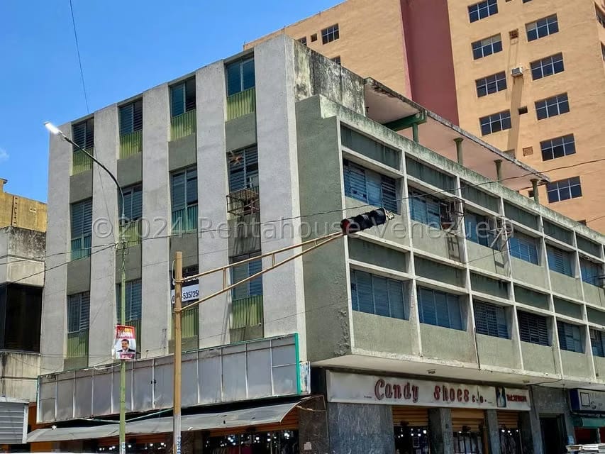 Comercial (Oficina) en Alquiler en Centro, Lara - 14