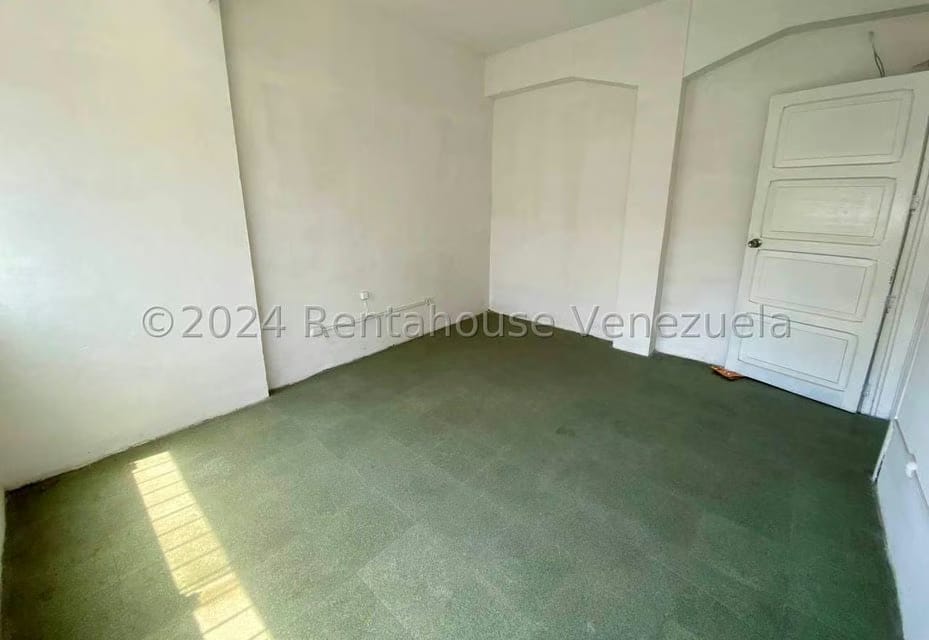 Comercial (Oficina) en Alquiler en Centro, Lara - 4