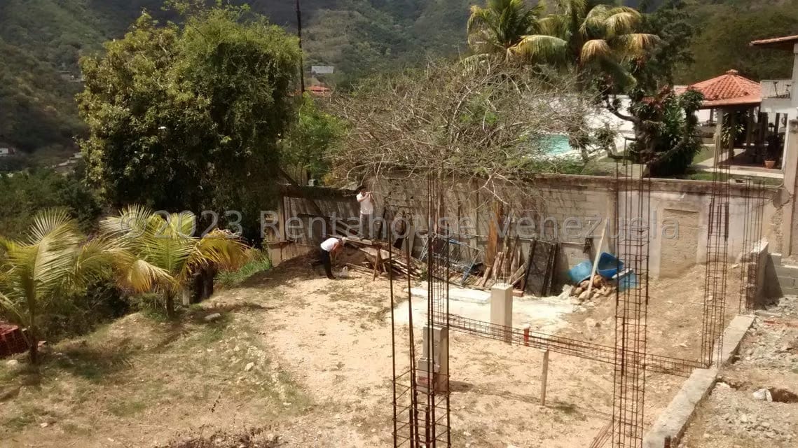 Terreno (Residencial) en Venta en Mampote, Miranda - 10
