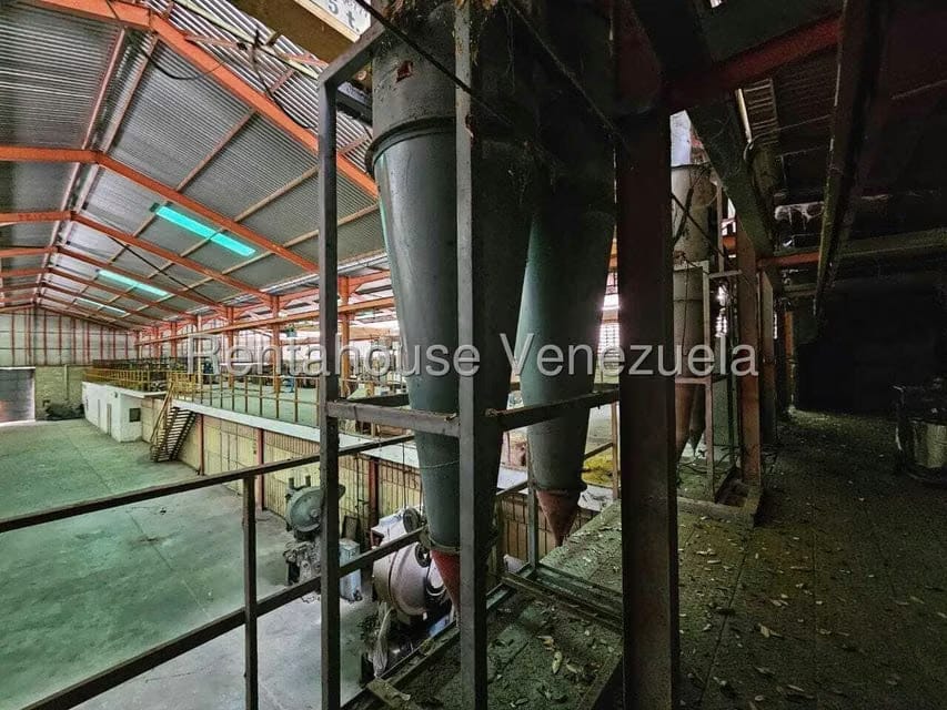 Comercial (Local Comercial) en Venta en La Guairita, Miranda - 31