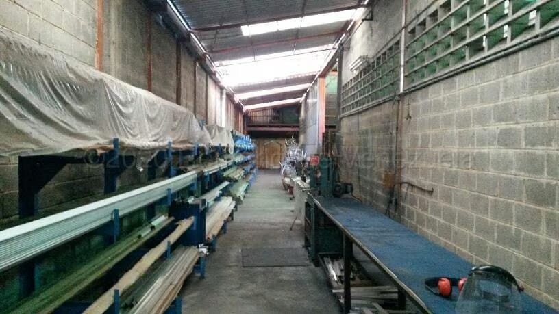 Comercial (Local Comercial) en Venta en La Guairita, Miranda - 5