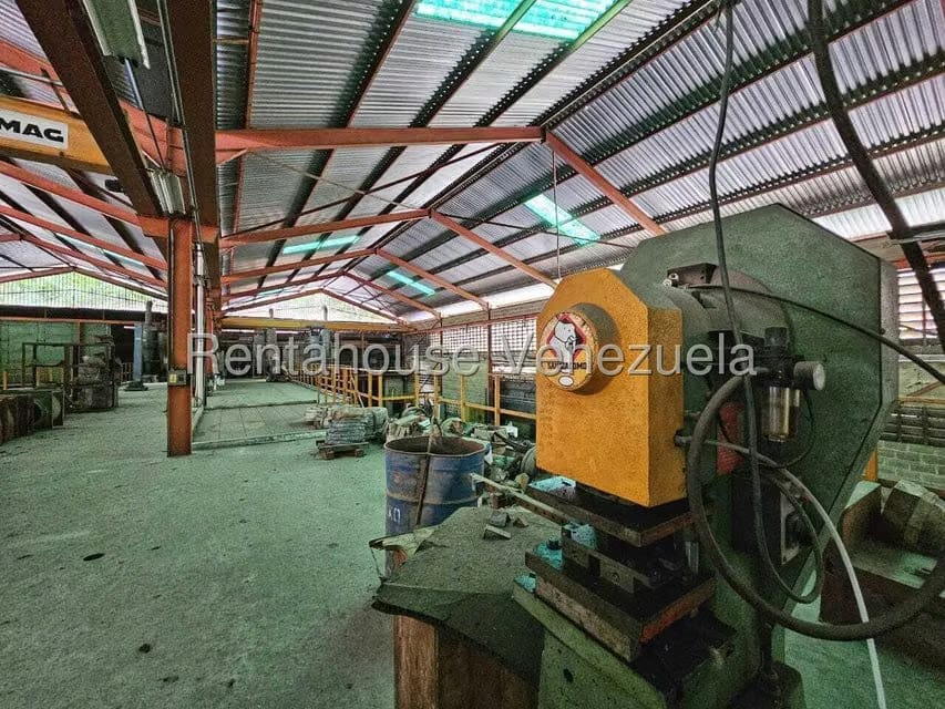 Comercial (Local Comercial) en Venta en La Guairita, Miranda - 41