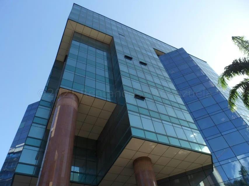 Comercial (Local Comercial) en Venta en El Rosal, Distrito Metropolitano