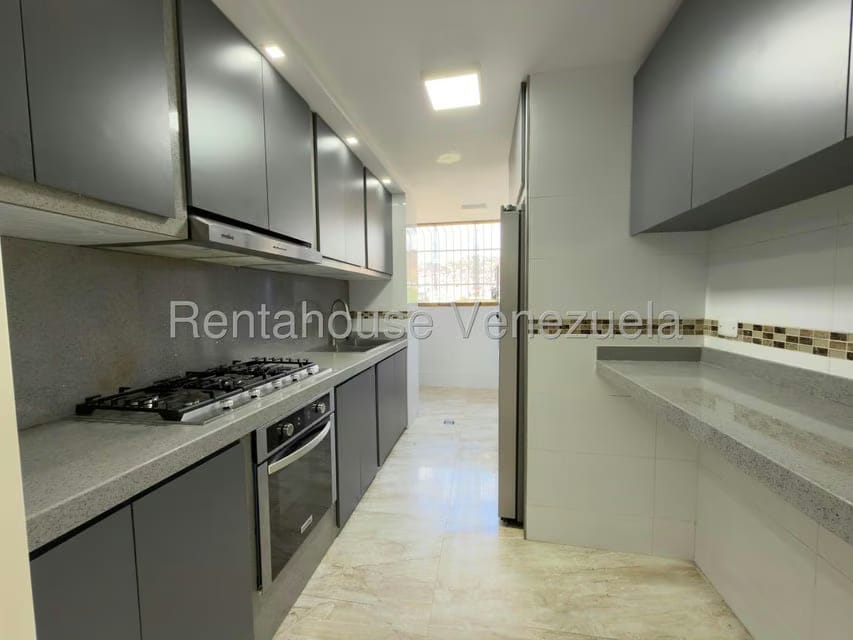 Apartamento (1 Nivel) en Venta en El Paraiso, Distrito Metropolitano - 4