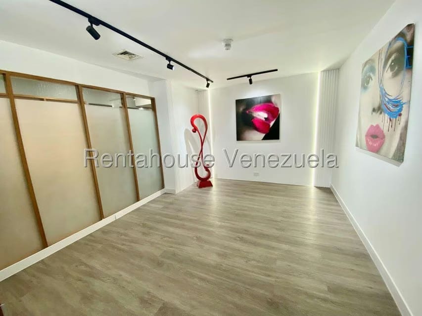 Comercial (Oficina) en Venta en Chuao, Distrito Metropolitano - 3