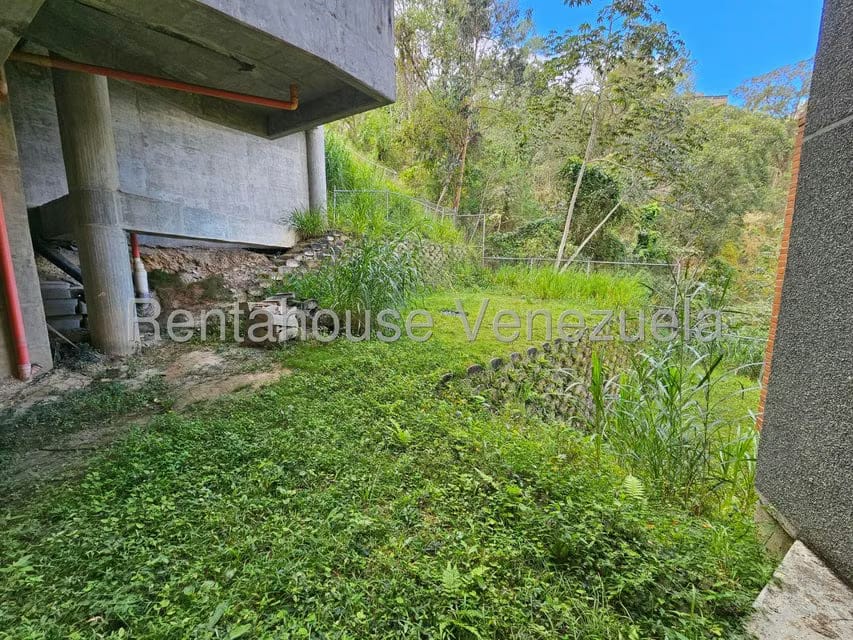 Apartamento (Duplex) en Venta en Lomas del Sol, Distrito Metropolitano - 4