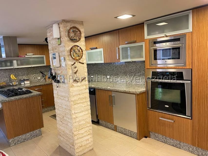 Townhouse (Multiples Niveles) en Venta en Alto Prado, Distrito Metropolitano - 11
