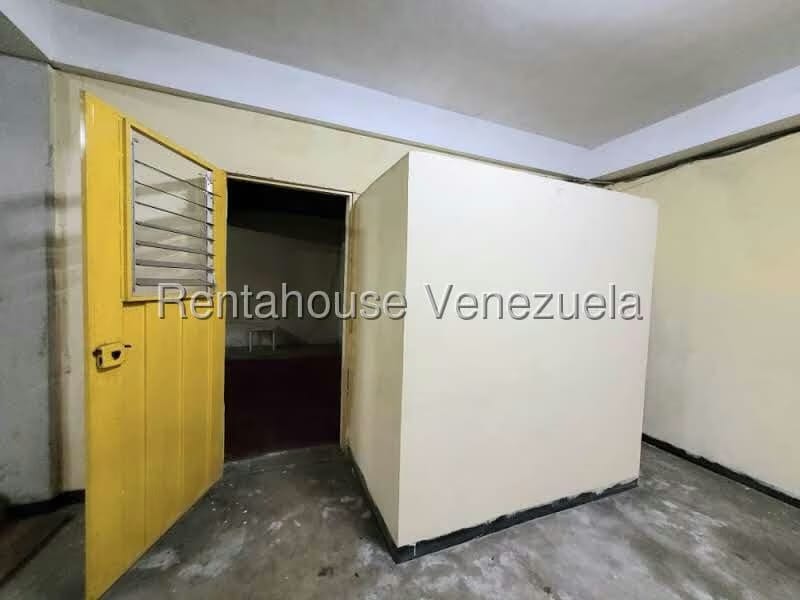 Comercial (Local Comercial) en Alquiler en Centro, Lara - 14