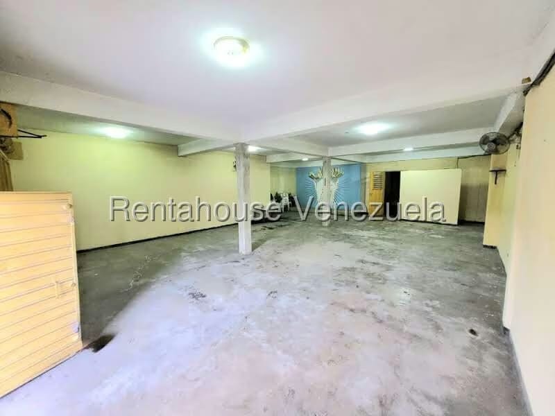 Comercial (Local Comercial) en Alquiler en Centro, Lara - 3