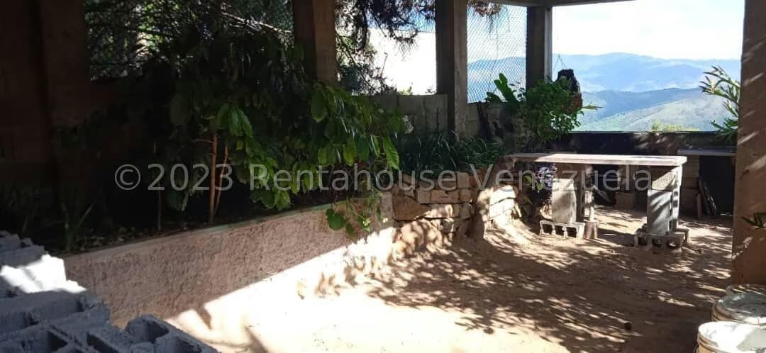 Casa (1 Nivel) en Venta en El Junquito, Distrito Metropolitano - 4