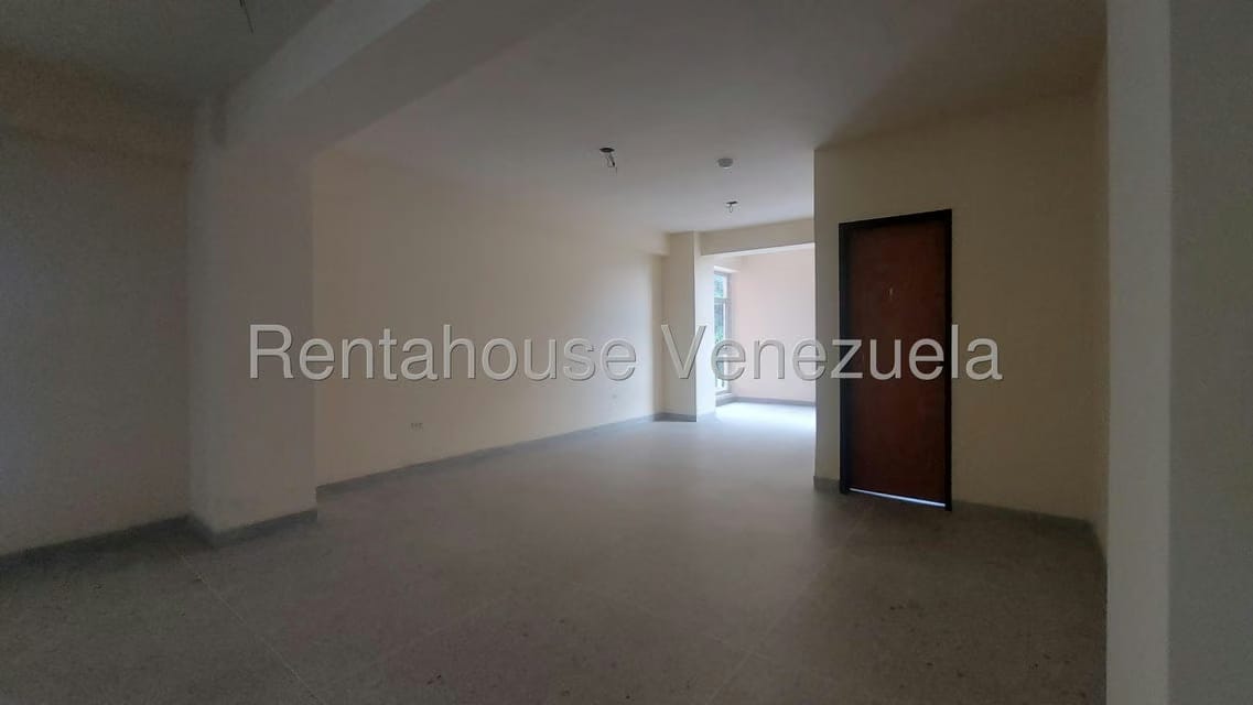 Comercial (Oficina) en Alquiler en Las Acacias, Carabobo - 6