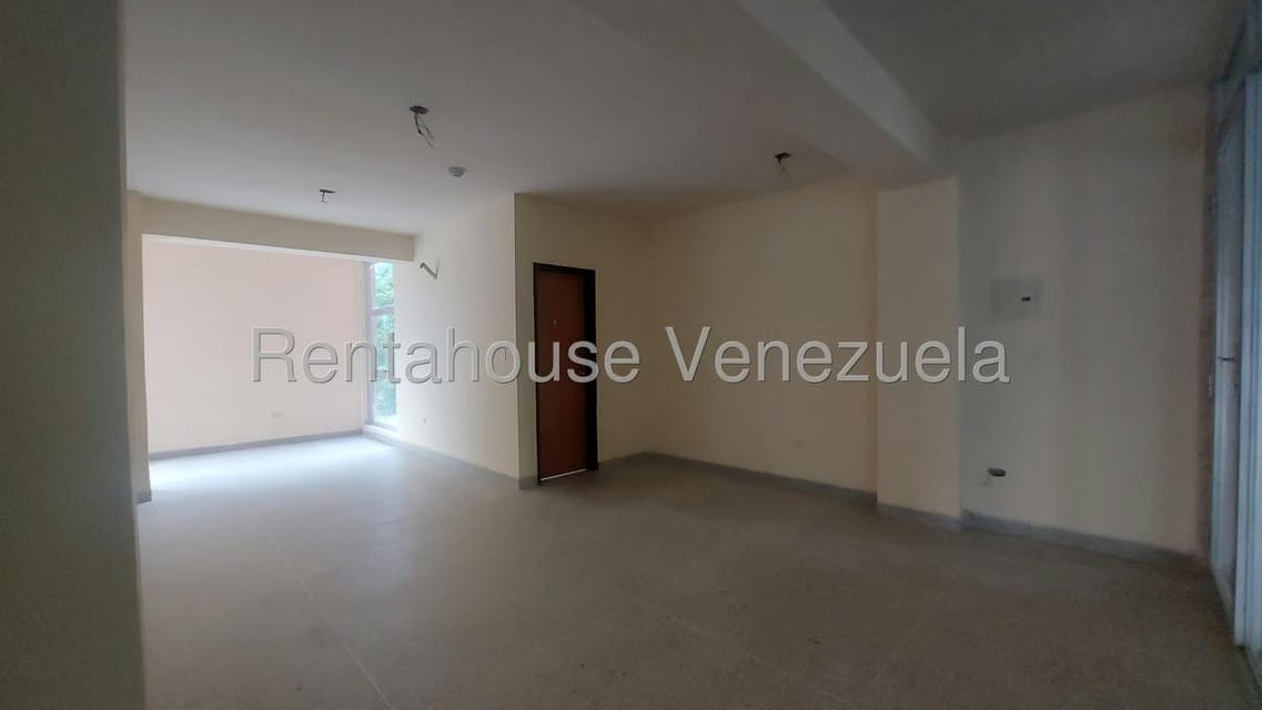 Comercial (Oficina) en Alquiler en Las Acacias, Carabobo - 8