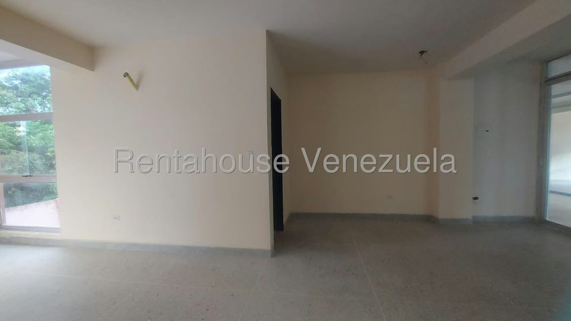 Comercial (Oficina) en Alquiler en Las Acacias, Carabobo - 9