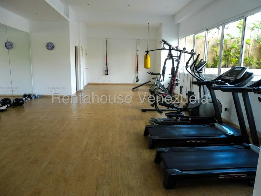 Apartamento (Duplex) en Venta en Las Mesetas de Santa Rosa de Lima, Distrito Metropolitano - 30