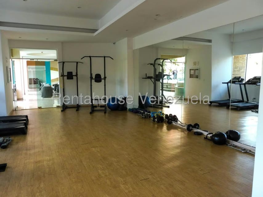 Apartamento (Duplex) en Venta en Las Mesetas de Santa Rosa de Lima, Distrito Metropolitano - 31
