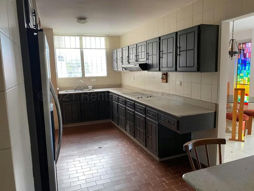 Apartamento (1 Nivel) en Venta en Cumbres de Curumo, Distrito Metropolitano - 16