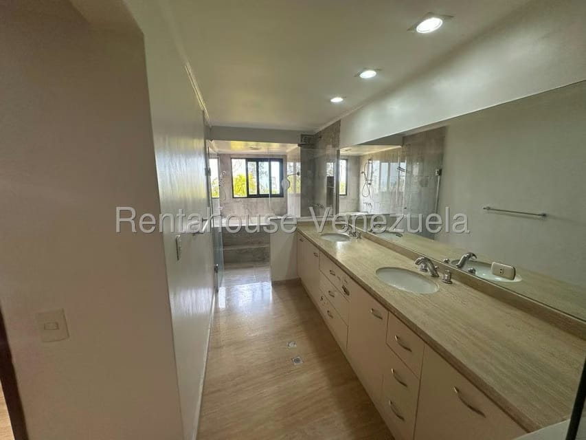Apartamento (1 Nivel) en Venta en La Trinidad, Distrito Metropolitano - 32
