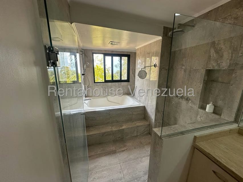 Apartamento (1 Nivel) en Venta en La Trinidad, Distrito Metropolitano - 36