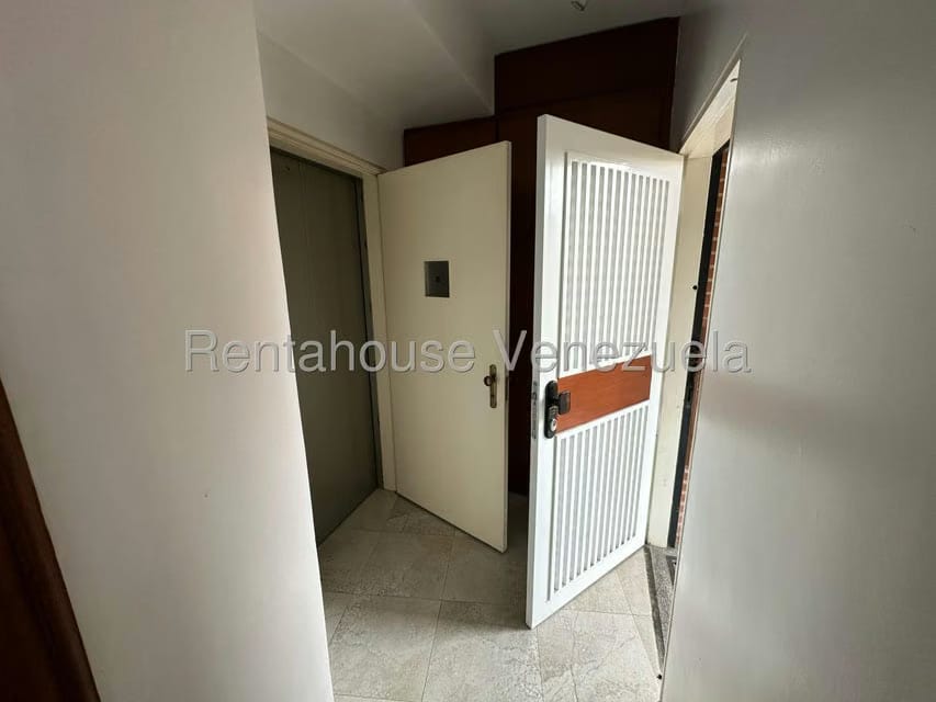 Apartamento (1 Nivel) en Venta en La Trinidad, Distrito Metropolitano - 7