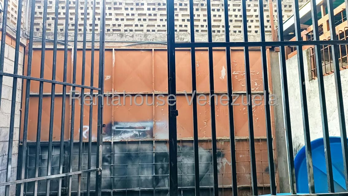 Comercial (Local Comercial) en Venta en Avenida Libertador, Lara - 15