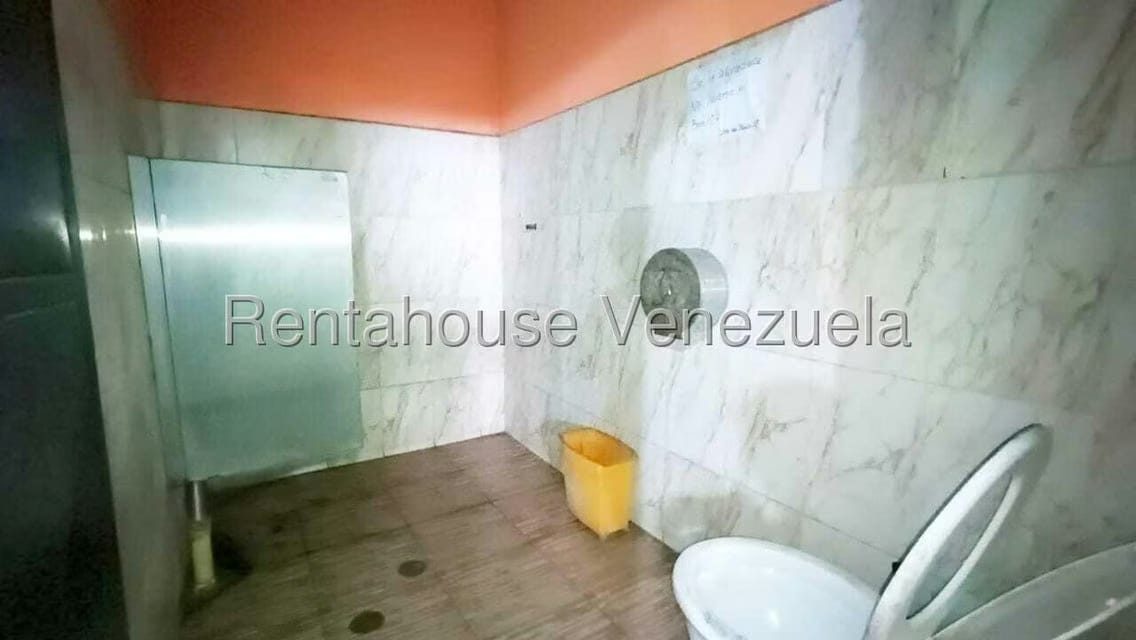 Comercial (Local Comercial) en Venta en Avenida Libertador, Lara - 6
