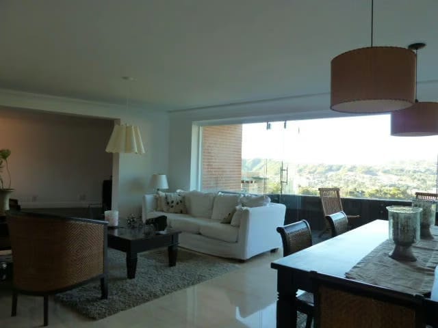 Apartamento (Penthouse) en Venta en Lomas del Club Hipico, Distrito Metropolitano - 13