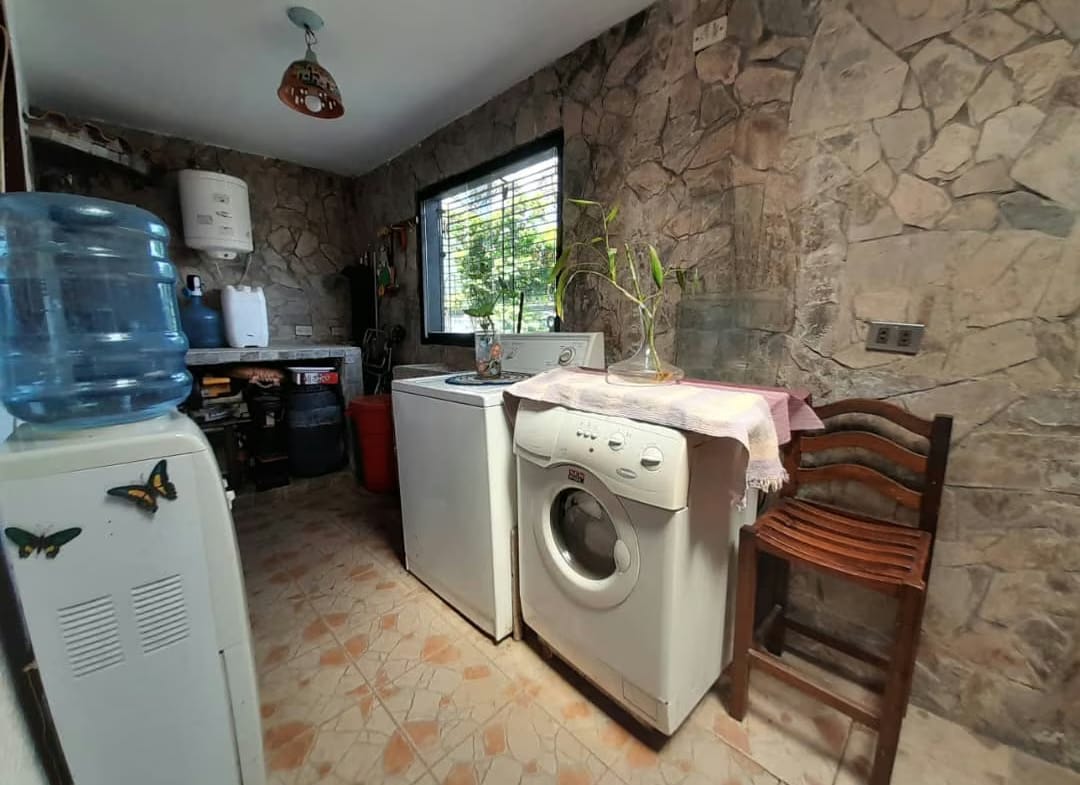 Sky Group Vende Town House en Resid. El Turpial - 4