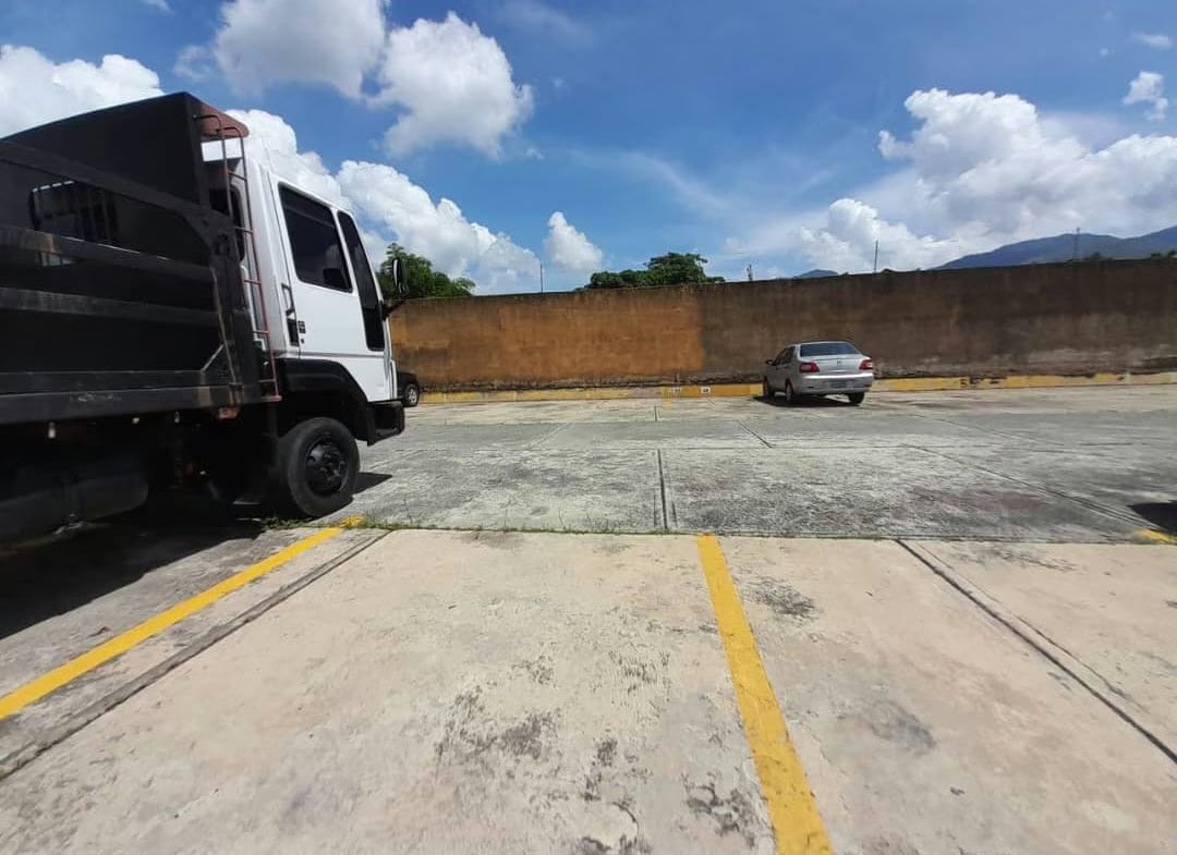 Sky Group Vende Town House en Resid. El Turpial - 6