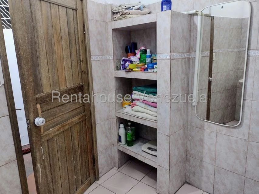 Casa (Multipes Niveles) en Venta en La Pastora, Distrito Metropolitano - 9