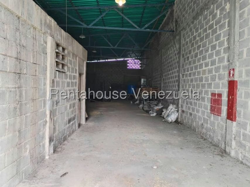 Comercial (Galpon - Deposito) en Venta en Bejuma, Carabobo - 2