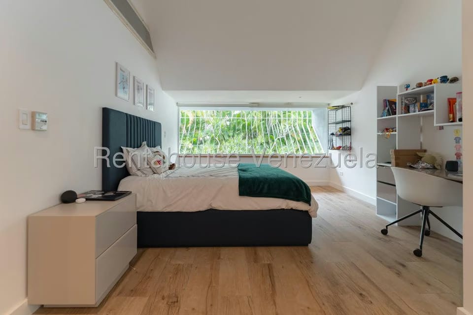 Casa (Multipes Niveles) en Venta en Cerro Verde, Distrito Metropolitano - 57