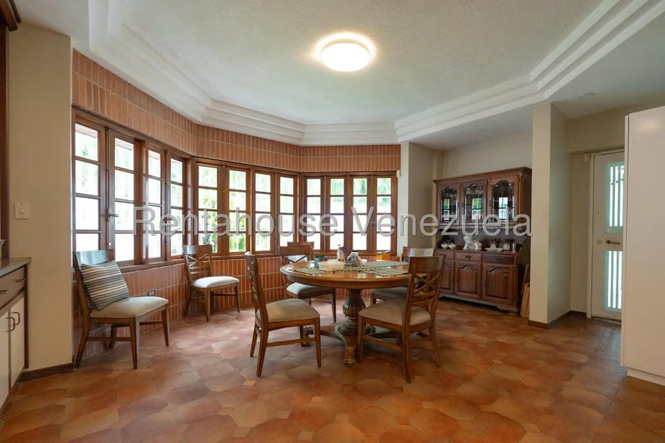 Casa (Multipes Niveles) en Venta en Cerro Verde, Distrito Metropolitano - 84