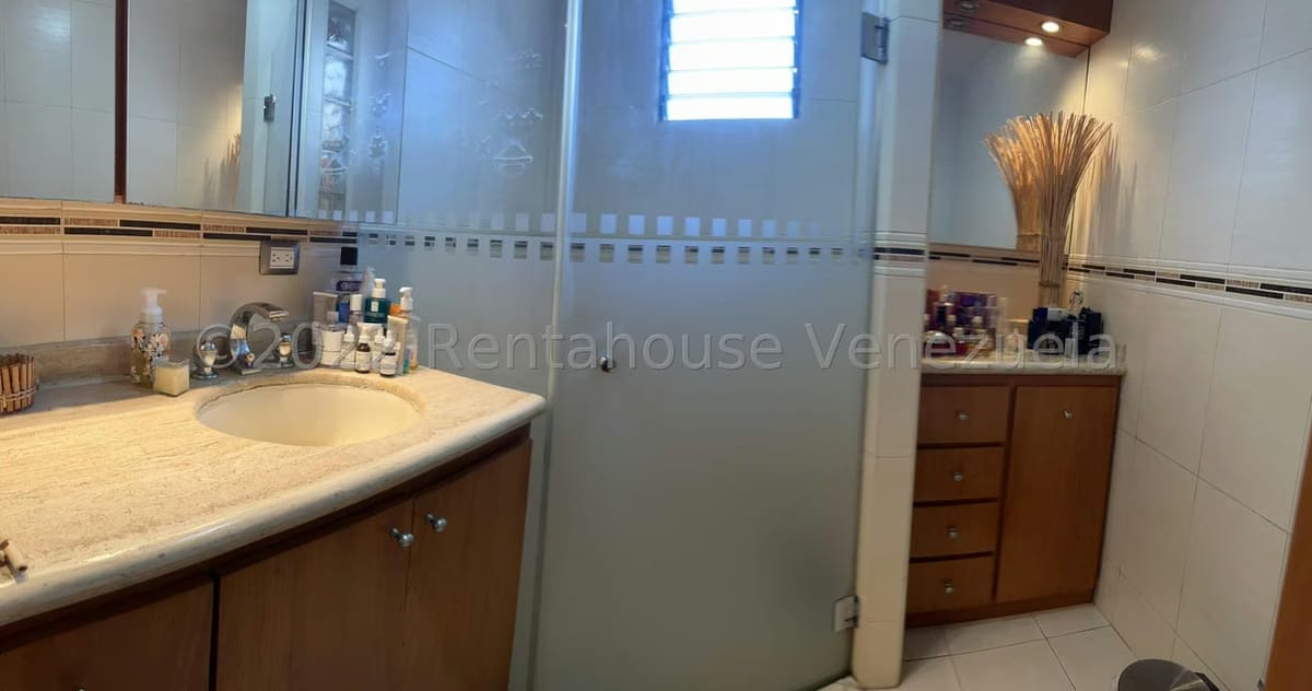 Apartamento (1 Nivel) en Venta en Colinas de La Tahona, Distrito Metropolitano - 17