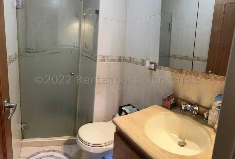 Apartamento (1 Nivel) en Venta en Colinas de La Tahona, Distrito Metropolitano - 22