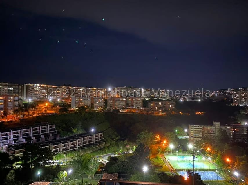 Apartamento (1 Nivel) en Venta en Colinas de La Tahona, Distrito Metropolitano - 26